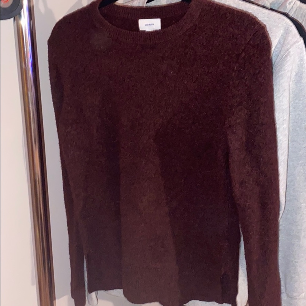 Old navy maroon sweater